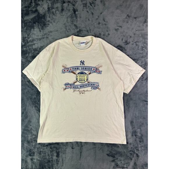Vintage 2008 Yankees Final Season T-Shirt Majestic L Yankee Stadium 85th‎ Year - Picture 1 of 8